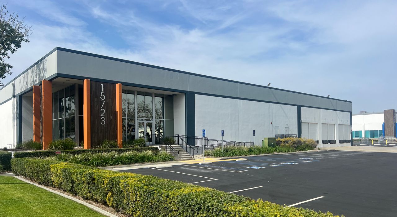 Industrial Distribution Facility in Norwalk