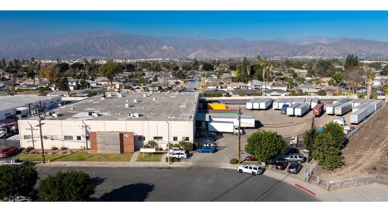 1449 W Industrial Park St